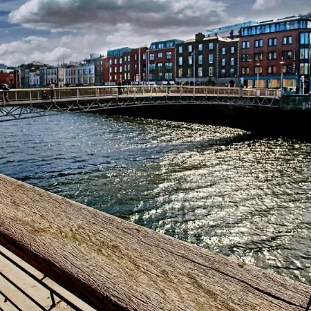 Wellington Temple Bar 3*