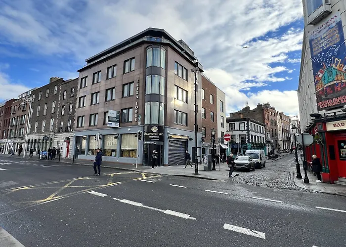 Wellington Temple Bar 호텔 3*
